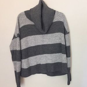 Alice+Olivia gray striped sweater large